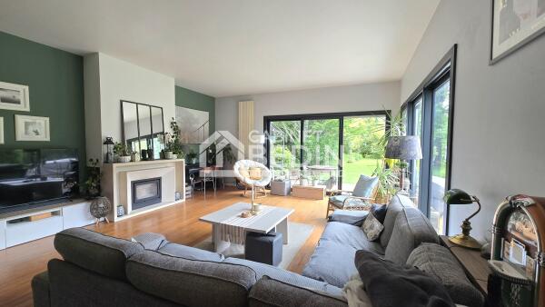 Achat Maison 6 pièces Merignac 5 chambres