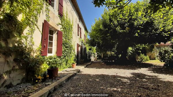 Vente Maison 10 pieces Ste Foy La Grande 5 chambres