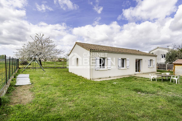 Vente Maison T5 St Germain Du Puch 3 chambres