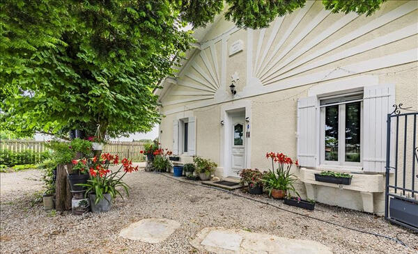 Vente Maison 9 pieces Lalande De Pomerol 5 chambres