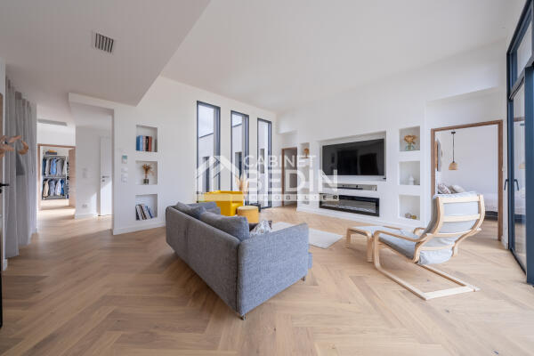 Vente Maison 7 pieces Macau 4 chambres