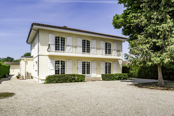 Vente Maison 7 pieces Blanquefort 4 chambres