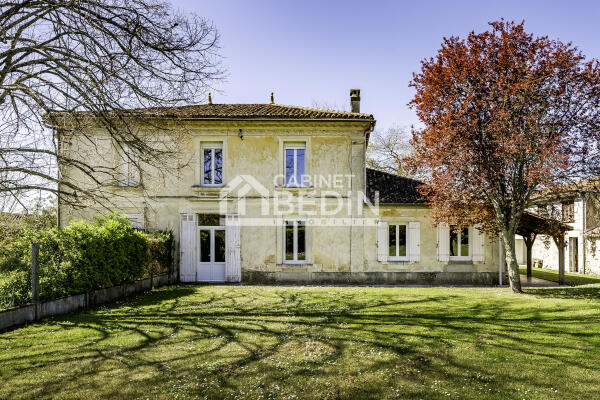 Vente Maison 6 pieces Cartelegue 4 chambres