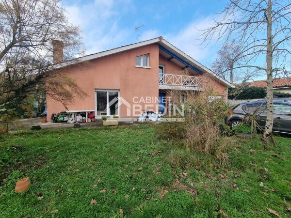 Vente Maison 6 pieces Gujan Mestras 5 chambres