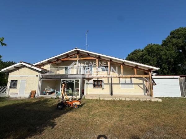 Vente Maison 8 pieces Gujan Mestras 5 chambres