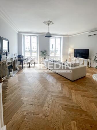 Achat Appartement T5 Bordeaux 2 chambres