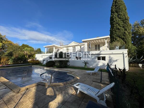 Achat Maison 9 pièces Latresne 5 chambres