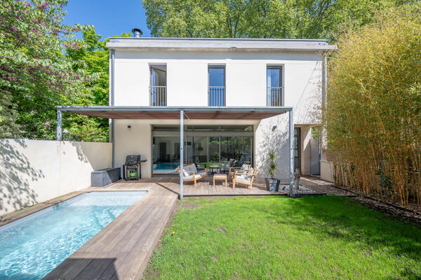 Vente Maison 7 pieces Le Bouscat 5 chambres