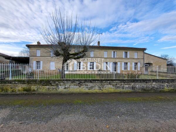 acheter Maison 12 pieces Marcenais 7 chambres