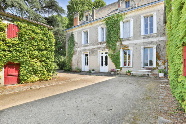Vente Maison 14 pieces St Pierre De Mons 10 chambres