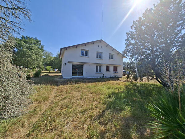 Buy House 6 rooms Captieux 5 bedrooms