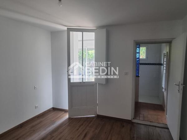 chambre rdc avec SDE