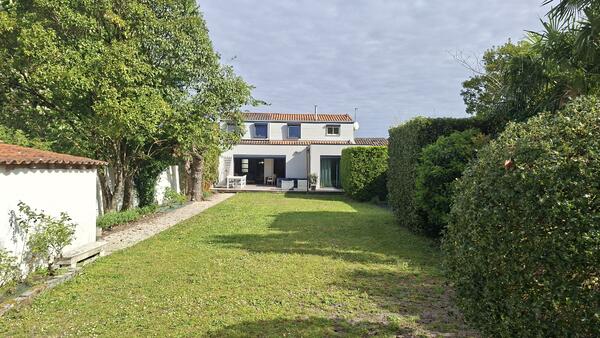 Vente Maison 8 pieces Merignac 4 chambres