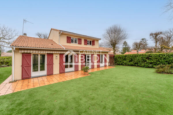 Achat Maison 7 pièces Merignac 5 chambres