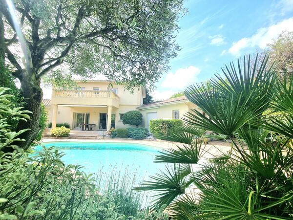 Achat Maison 7 pièces Merignac 5 chambres