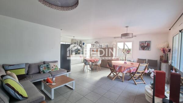 HEUGAS MAISON DE 5 PIECES