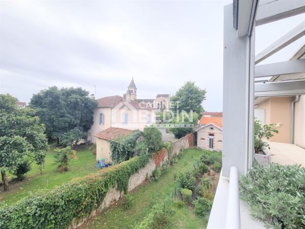 APPARTMENT GARAGE BALCON 5 CHAMBRES