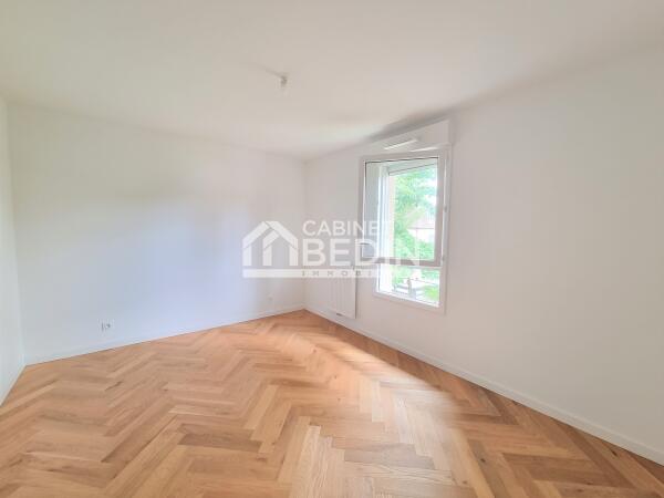 APPARTMENT GARAGE BALCON 5 CHAMBRES