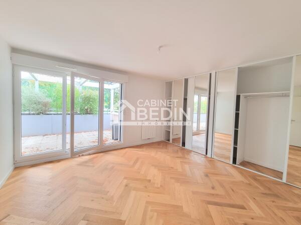 APPARTMENT GARAGE BALCON 5 CHAMBRES