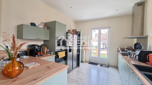 DAX St Pierre maison sur sous-sol