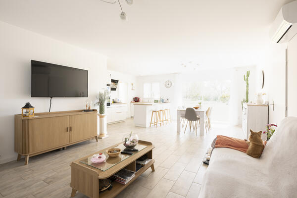 Maison T4 HINX garage
