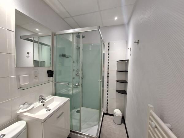 DAX centre ville Immeuble 8 lots