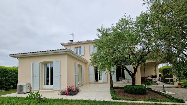 Vente Maison 7 pieces Tournefeuille 4 chambres