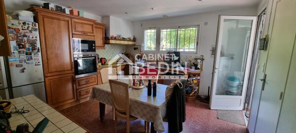 Ensemble immobilier x3  Castet