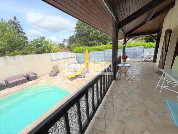 MAISON 5 CHAMBRES PISCINE ST PAUL