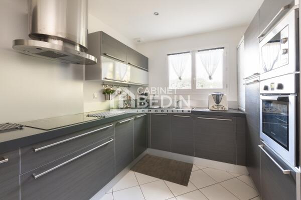 Maison moderne lumineux plain pied
