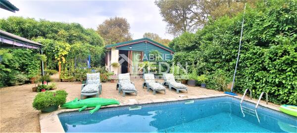 Maison conforatable et dépendance