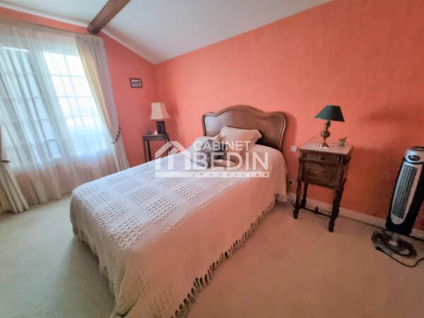 MAISON ST PAUL PISCINE GARAGE