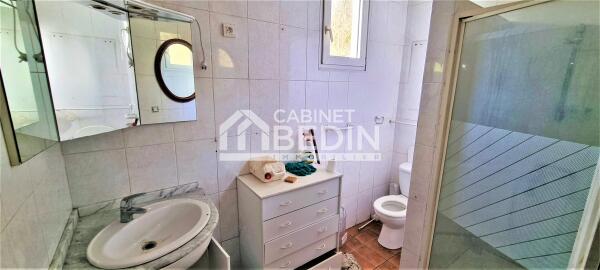 Batiment aménagé à rénover+terrain