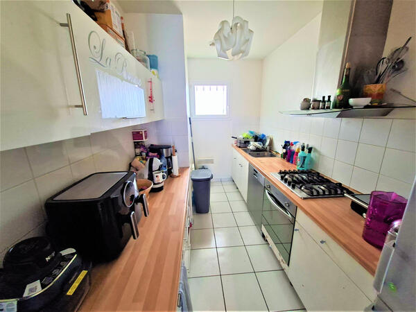 T4 moderne +terrasse+2 parking