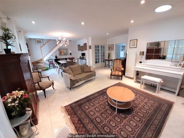 Vente Maison T5 St Medard En Jalles 4 chambres