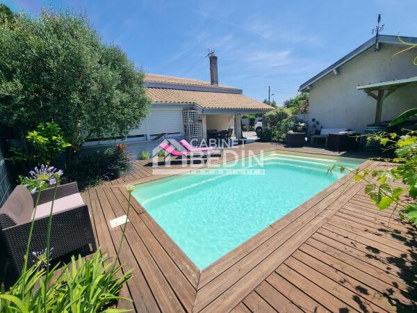 Vente Maison T5 St Medard En Jalles 3 chambres