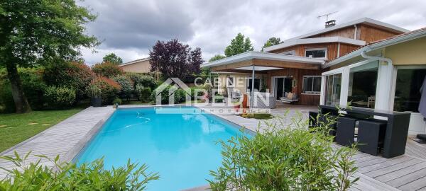 Vente Maison 6 pieces Cestas 4 chambres