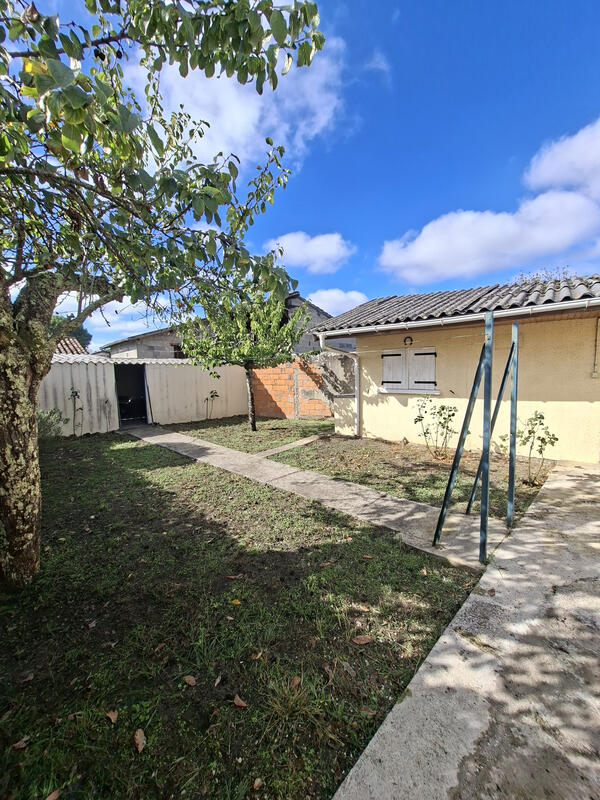 Dépendance et abri de jardin