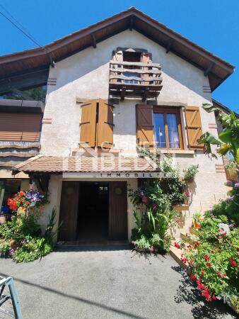 Vente Maison 6 pieces Bonnetan 3 chambres