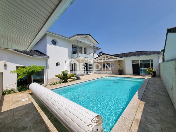 Location Maison 6 pieces St Jean D Illac 4 chambres