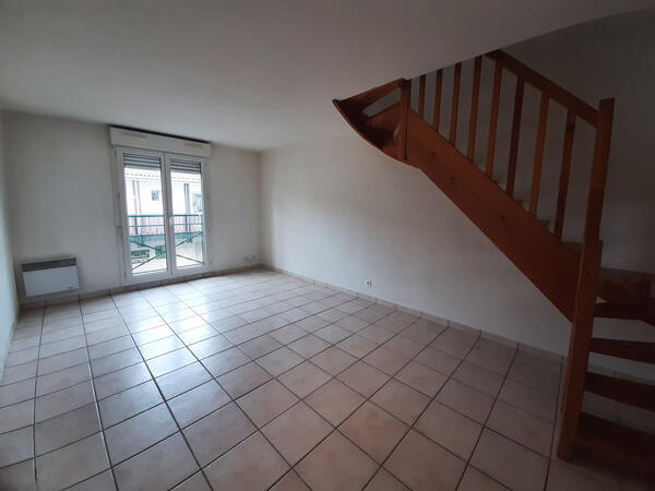Location Appartement 3 pièces St Medard En Jalles 2 chambres