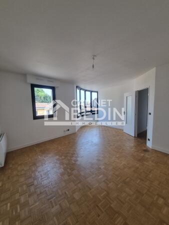 Location Appartement 2 pièces Bordeaux 1 chambre