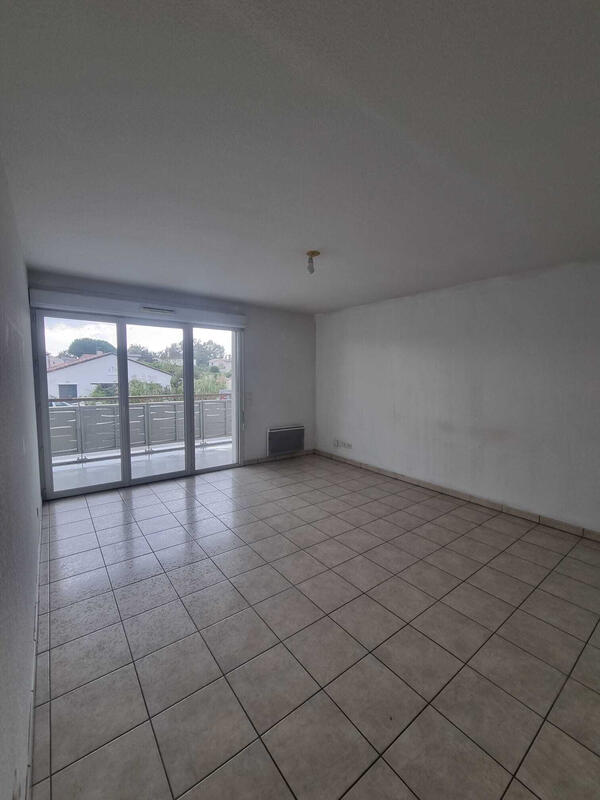 Rent Apartment T3 Bruges 2 bedrooms
