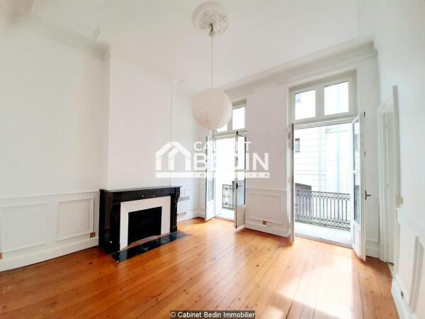 Location Appartement 2 pièces Bordeaux 1 chambre