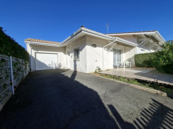 Location Appartement 3 pièces Ares 2 chambres